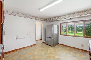 3755 Mayfair Dr, Grove City, OH 43123 - Photo 9