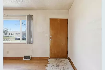 4176 Beechgrove Drive, Grove City, OH 43123 - Photo 5