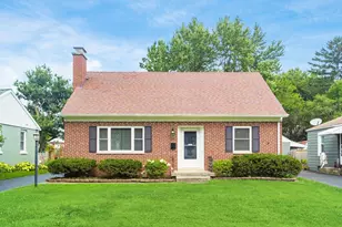 336 E Weisheimer Rd, Columbus, OH 43214 - Photo 1