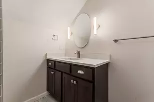 336 E Weisheimer Rd, Columbus, OH 43214 - Photo 27