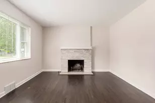 336 E Weisheimer Rd, Columbus, OH 43214 - Photo 7