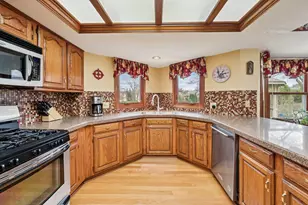 390 Ashford Dr, Westerville, OH 43082 - Photo 17