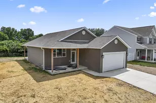 1551 Metcalfe Ave, Obetz, OH 43207 - Photo 1