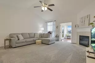 157 Pebble Creek Dr, Pataskala, OH 43062 - Photo 5