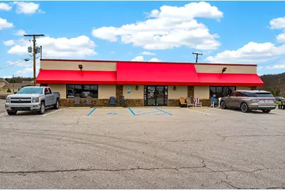 1706 N Memorial Drive, Lancaster, OH 43130 - Photo 1