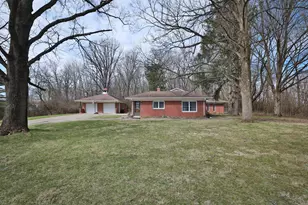 375 N Fostoria Ave, Springfield, OH 45503 - Photo 3