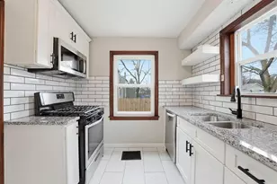 281 Demorest Rd, Columbus, OH 43204 - Photo 11