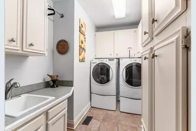 80 W Starr Avenue, Columbus, OH 43201 - Photo 27