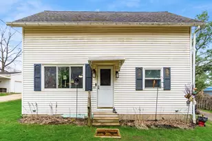 125 Harrison St, Sunbury, OH 43074 - Photo 1