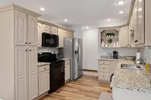 1007 Ridge Dr, Circleville, OH 43113 - Photo 3