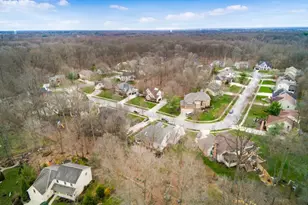 846 Aylesbury Dr, Columbus, OH 43230 - Photo 67