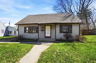 1835 S Sweetbriar Ln, Springfield, OH 45505 - Photo 5