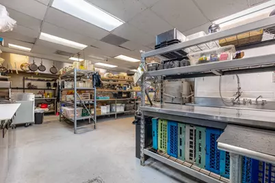 227 E Cecil Street, Springfield, OH 45503 - Photo 65