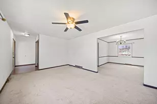 2087 Teakwood Dr, Columbus, OH 43229 - Photo 7