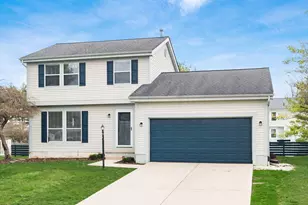 1576 Fallhaven Dr, Columbus, OH 43235 - Photo 3