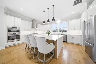 2486 Westmont Boulevard, Upper Arlington, OH 43221 - Photo 3