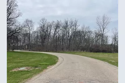 105 Hidden Creek Drive, Galloway, OH 43119 - Photo 5