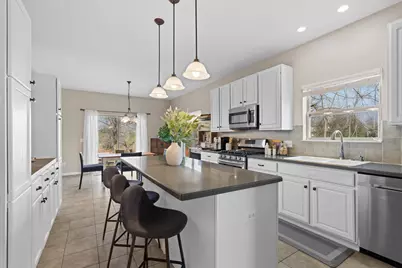 8048 Lombard Way, Dublin, OH 43016 - Photo 7