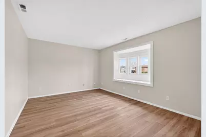 5882 Starcrest Drive, Galloway, OH 43119 - Photo 5