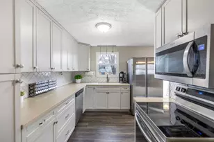 1974 New Market Dr, Grove City, OH 43123 - Photo 3