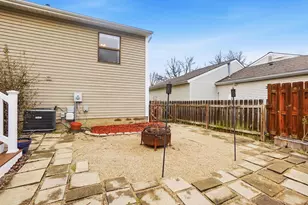 2425 Sanford Dr, Columbus, OH 43235 - Photo 47