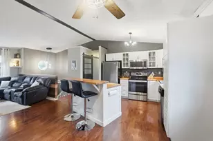 2425 Sanford Dr, Columbus, OH 43235 - Photo 13