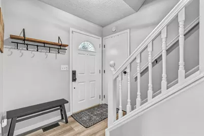 995 Lori Lane, Westerville, OH 43081 - Photo 5