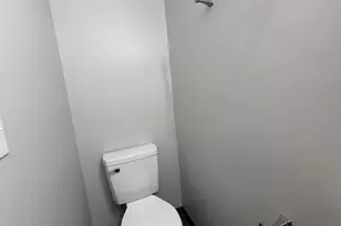 1975 Dunbar Dr, Columbus, OH 43224 - Photo 9