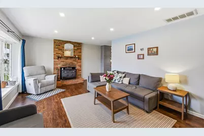 427 Canfield Drive, Columbus, OH 43230 - Photo 3