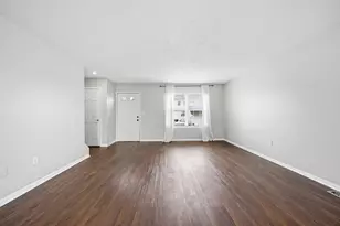 1151 Kinneton, Columbus, OH 43228 - Photo 7