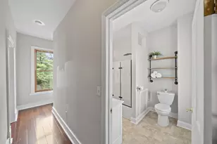 74 E Dodridge St, Columbus, OH 43202 - Photo 23