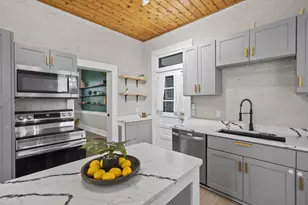 74 E Dodridge St, Columbus, OH 43202 - Photo 13