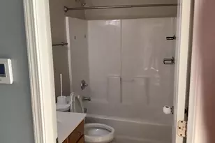 695 Perilous Pl, Galloway, OH 43119 - Photo 9