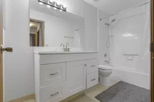 6806 Bennell Dr, Reynoldsburg, OH 43068 - Photo 31