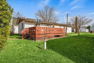 10537 Columbus Street, Middleburg, OH 43336 - Photo 13