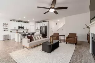 4077 Topsail Dr, Lewis Center, OH 43035 - Photo 11