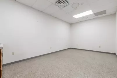 123 N Maysville Avenue, Zanesville, OH 43701 - Photo 13