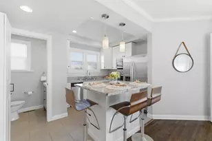 70 S Champion Ave, Columbus, OH 43205 - Photo 11