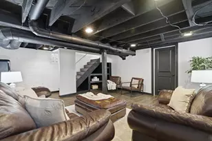 70 S Champion Ave, Columbus, OH 43205 - Photo 35