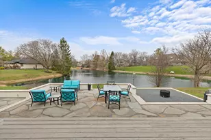 2300 Cove Point Ct, Powell, OH 43065 - Photo 3