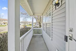 2968 Brookmont Ct, Hilliard, OH 43026 - Photo 5