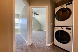 240 S Princeton Ave, Columbus, OH 43223 - Photo 15