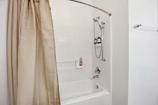 1070 E Long St, Columbus, OH 43203 - Photo 21