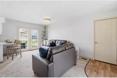 3652 N Lakeshore Drive, Jamestown, OH 45335 - Photo 9