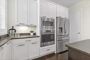 12 Richmond Square, New Albany, OH 43054 - Photo 9