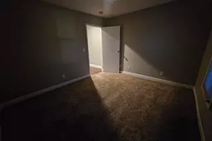 402 W 3rd Ave, Columbus, OH 43201 - Photo 9