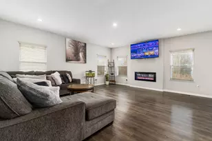 202 Deanscroft Dr, Pickerington, OH 43147 - Photo 7