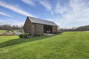 5502 Dutch Ridge Rd SE, New Straitsville, OH 43766 - Photo 55