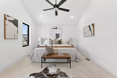 90 N Ohio Avenue, Columbus, OH 43203 - Photo 29