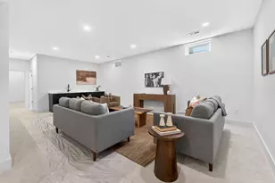 90 N Ohio Ave, Columbus, OH 43203 - Photo 49